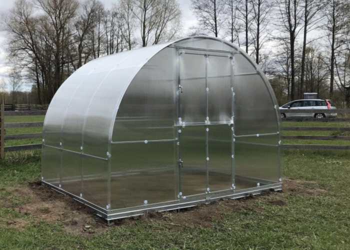 Greenhouse KLASIKA TUBE 3x2m (6m2) with foundations and 4mm polycarbonate coating