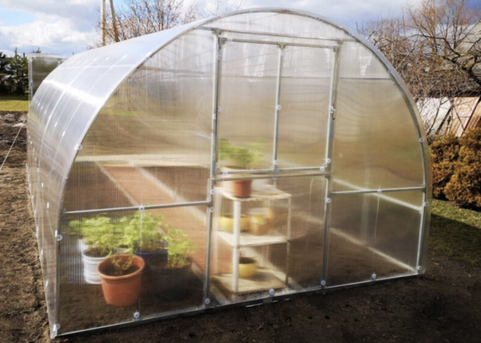 Greenhouses KLASIKA TUBE 3x6m (18m2) with foundation and 4mm polycarbonate coating