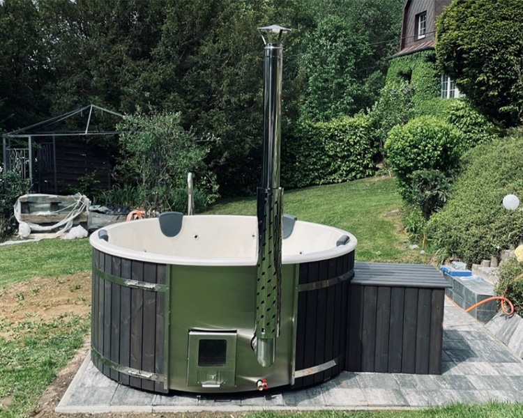 SUPER DEAL – FREE THERMAL COVER INCLUDED! Hot tub BlackPearl 2 + SPA system