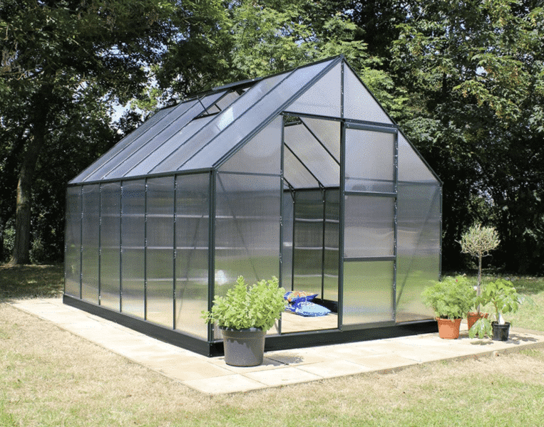 Greenhouse Halls Universal 9.9 m² with a green frame and polycarbonate panels