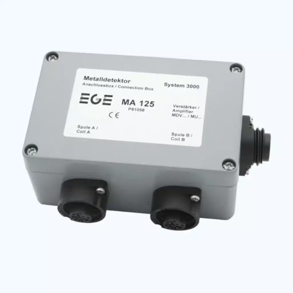 MA 125 connection box
